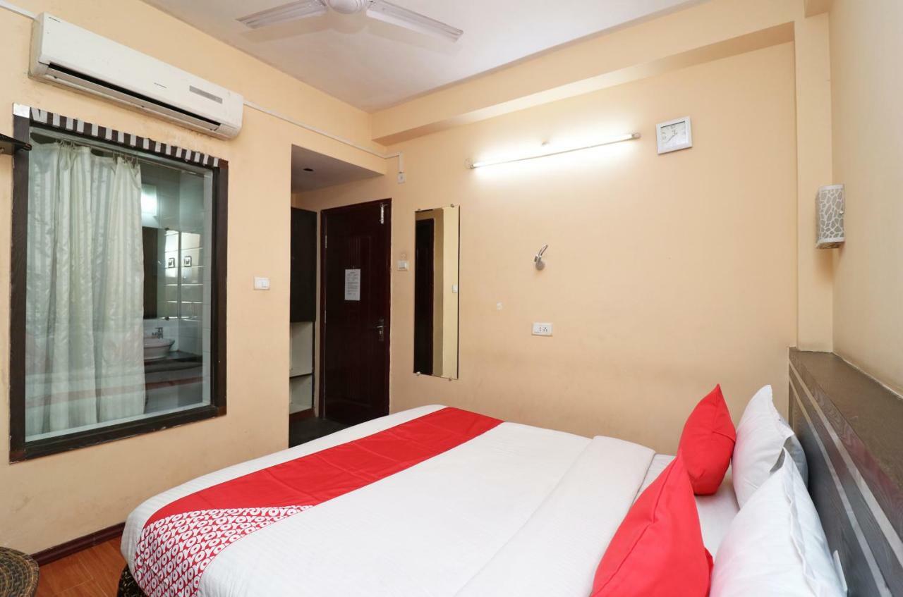 Oyo 22034 Hotel Kanisshk International Rourkela Bagian luar foto