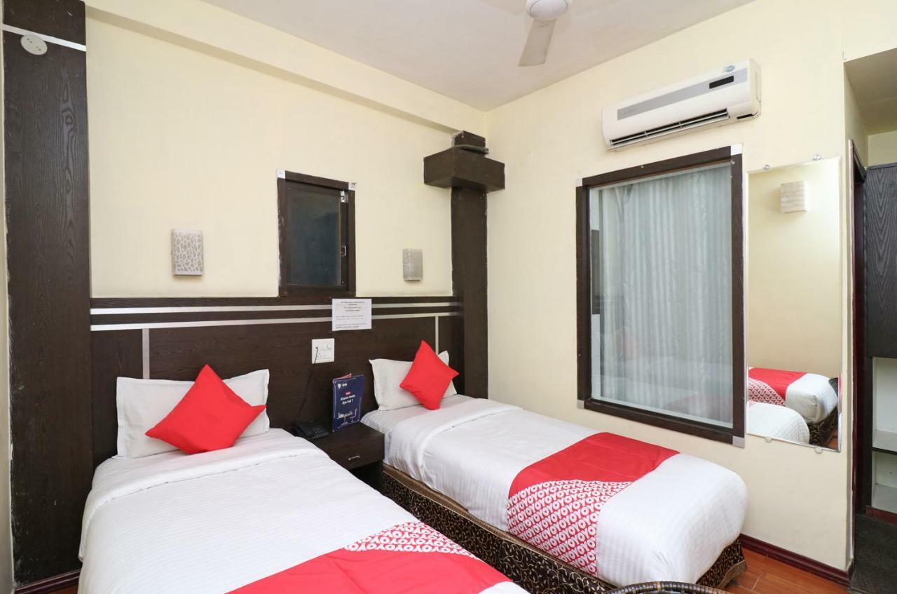 Oyo 22034 Hotel Kanisshk International Rourkela Bagian luar foto